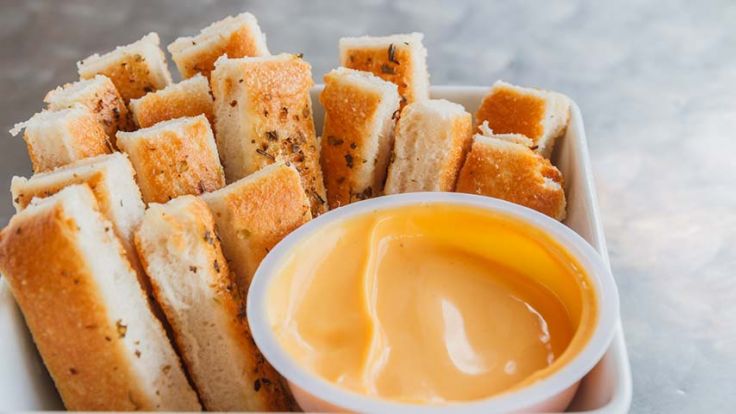 Garlic cheese breadsticks image